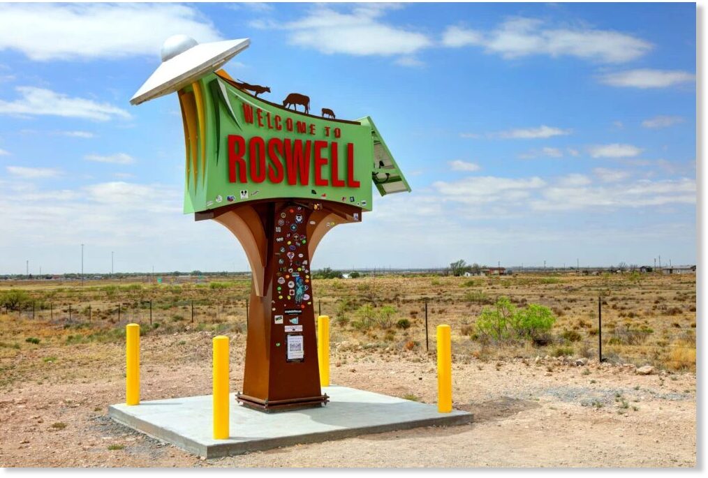Celebração do Dia Mundial dos OVNIs: Explorando o Caso Roswell