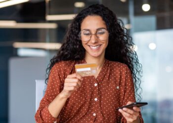 7 Cartões de Crédito Mais Fáceis de Aprovar em 2025 (Mesmo com Score Baixo)