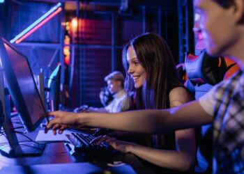 Melhores Jogos Leves para PC Fraco 2025